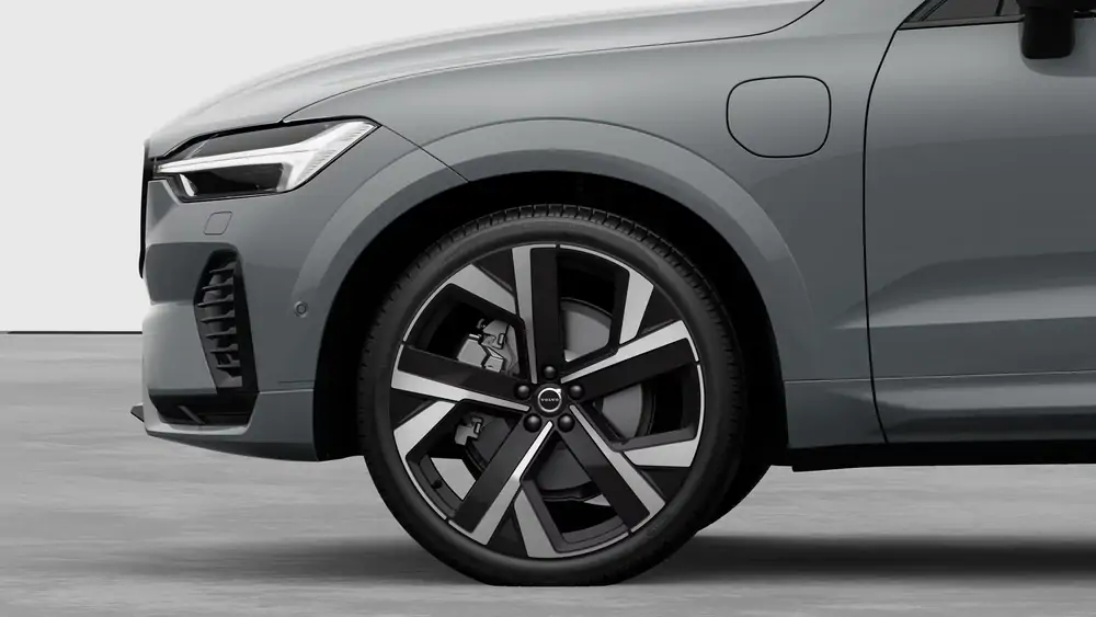 Nouveau volvo XC60 SUV Ultra Hybride rechargeable 4 roues motrices Vapour Grey 3