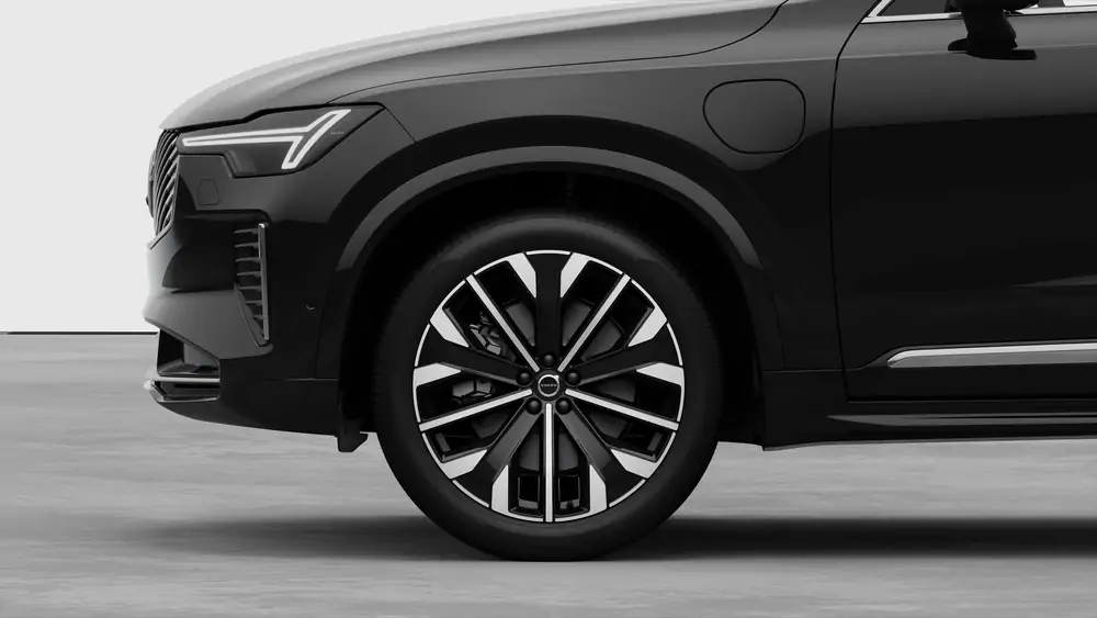 Nouveau Volvo XC90 SUV Ultimate Hybride rechargeable 4 roues motrices Onyx Black 3