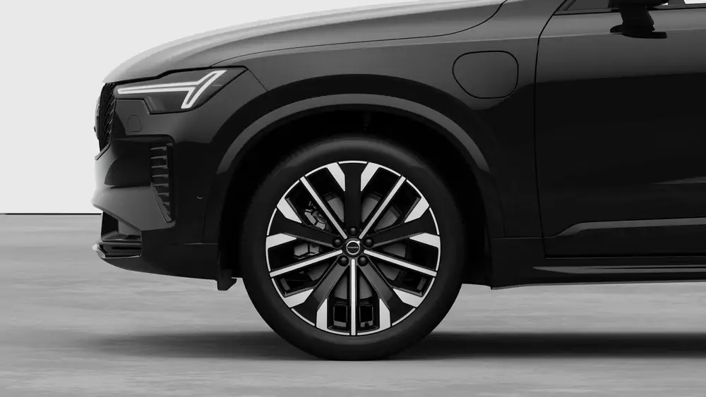 Nouveau Volvo XC90 SUV Ultimate Hybride rechargeable 4 roues motrices Onyx Black 3