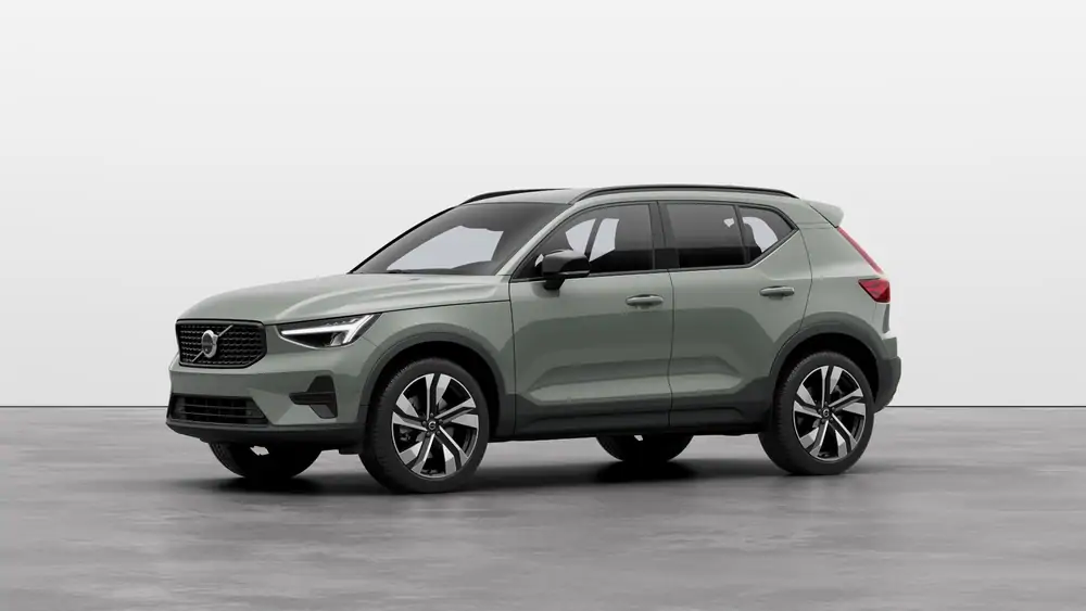 Nouveau Volvo XC40 SUV Plus B3 Micro-hybride 2 roues motrices (Traction) Sage Green  1
