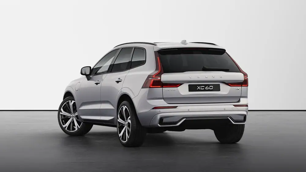 Nouveau Volvo XC60 SUV Plus Hybride rechargeable 4 roues motrices Silver Dawn 2