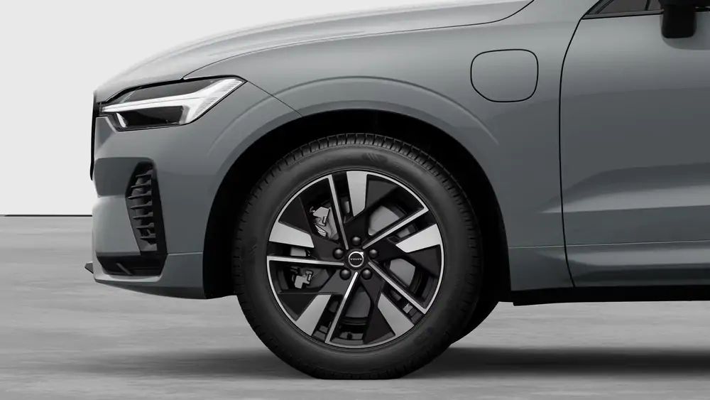 Nouveau Volvo XC60 SUV Plus Hybride rechargeable 4 roues motrices Vapour Grey 3