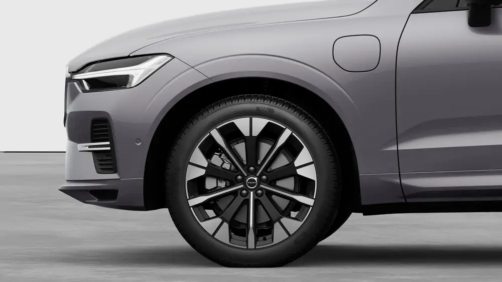 Nouveau Volvo XC60 SUV Start Hybride rechargeable 4 roues motrices Aurora Silver 3
