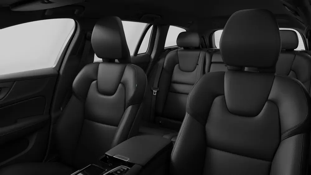 Nouveau Volvo V60 Break Plus Hybride rechargeable 4 roues motrices Aurora Silver 5