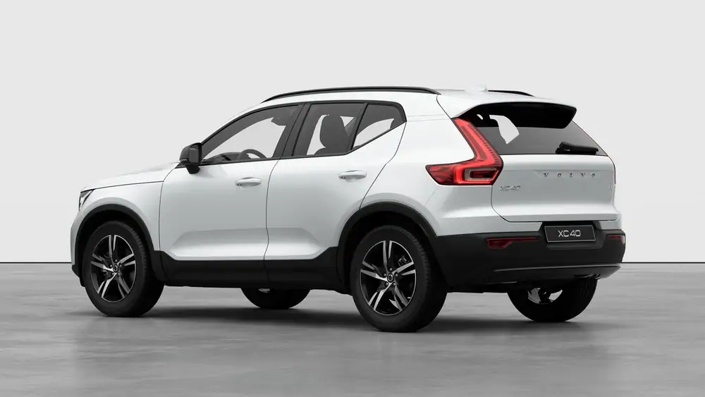Nouveau Volvo XC40 SUV Plus Lounge Edition Micro-hybride 2 roues motrices (Traction) Crystal White Pearl 2