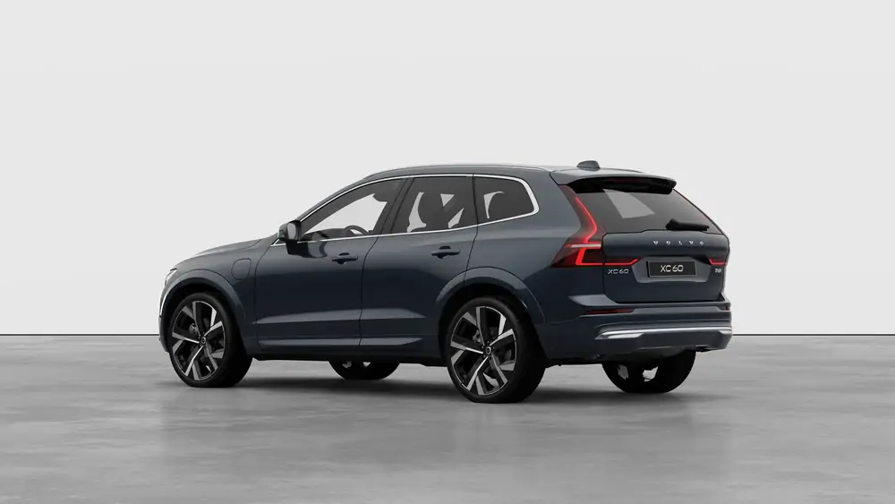 Nouveau Volvo XC60 SUV Ultimate Hybride rechargeable 4 roues motrices Denim Blue 2