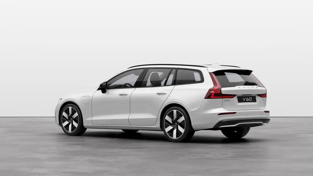 Nouveau Volvo V60 Break Plus Hybride rechargeable 4 roues motrices Crystal White Pearl 2