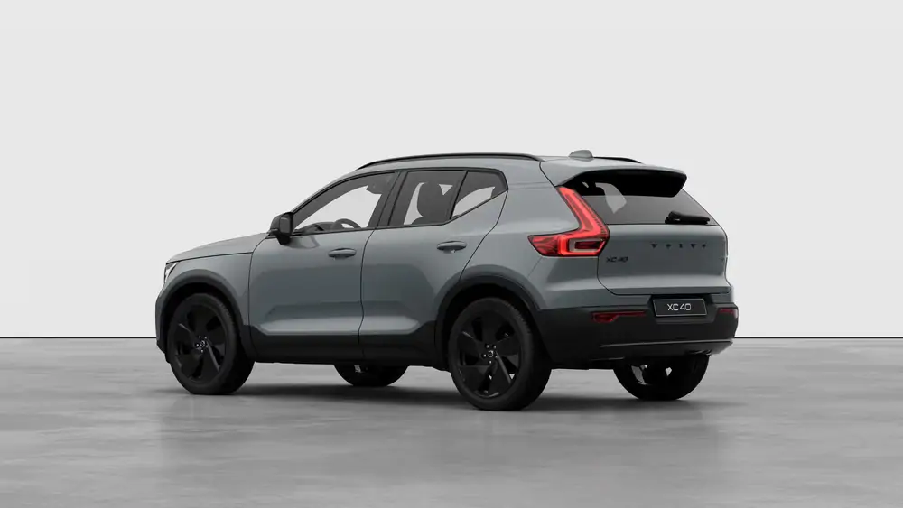 Nouveau Volvo XC40 SUV Plus Micro-hybride 2 roues motrices (Traction) Vapour Grey 2