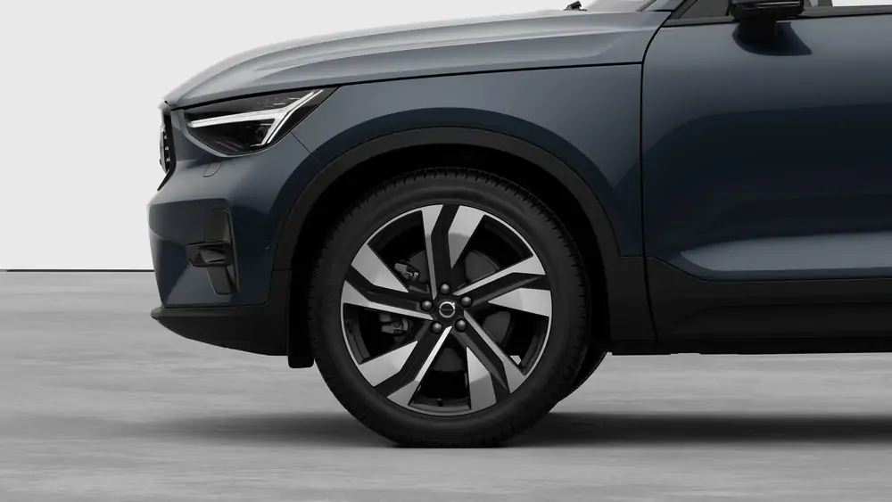 Nouveau Volvo XC40 SUV Ultimate Micro-hybride 2 roues motrices (Traction) Denim Blue 3