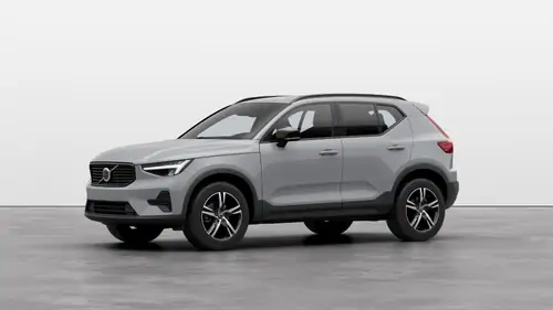 Nouveau Volvo XC40 SUV Plus B3 Micro-hybride 2 roues motrices (Traction) Vapour Grey