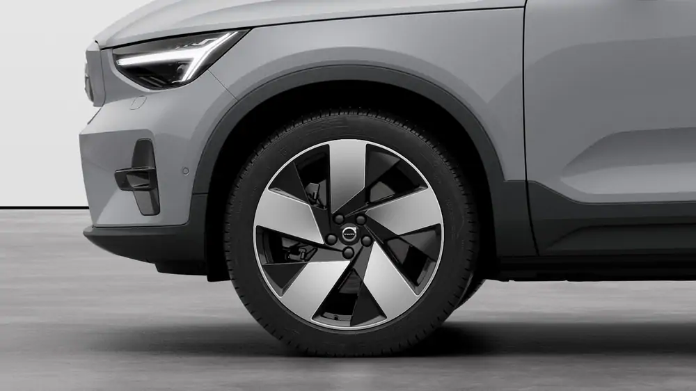 Nouveau Volvo C40 Crossover (SUV Coupé) Ultra Électrique 2 roues motrices (Propulsion) Vapour Grey 3