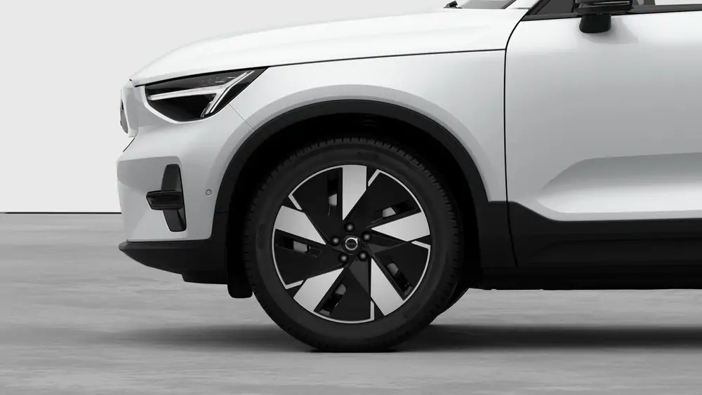 Nouveau Volvo EC40 Crossover (SUV Coupé) Plus Électrique 2 roues motrices (Propulsion) Crystal White Pearl 3