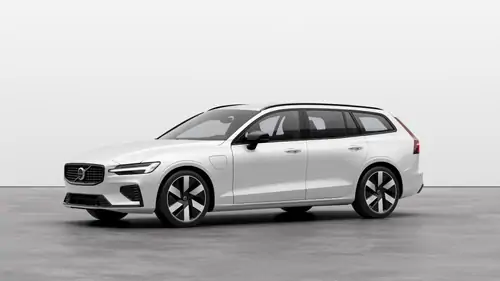 Nouveau Volvo V60 Break Plus Hybride rechargeable 4 roues motrices Crystal White Pearl