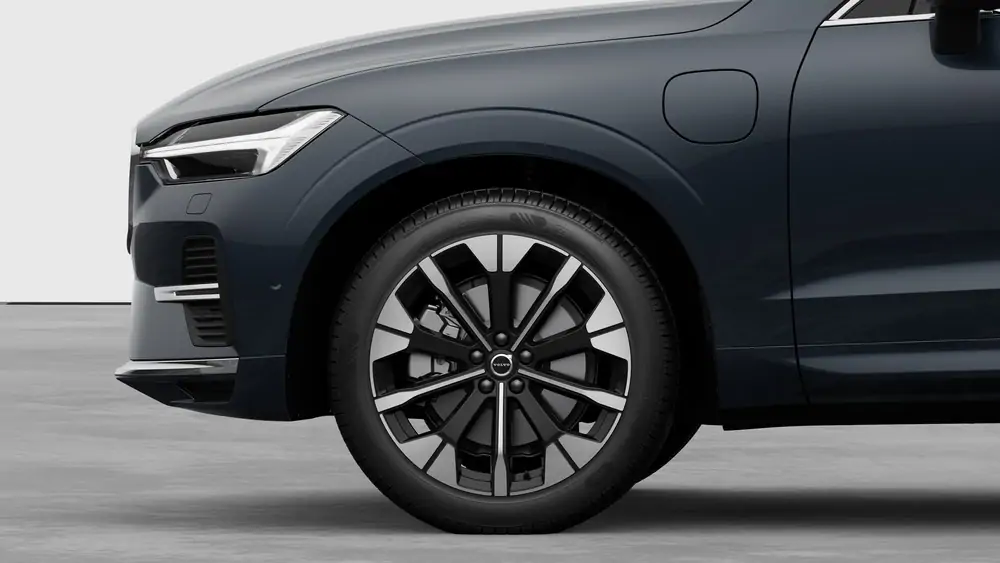 Nouveau Volvo XC60 SUV Ultimate Hybride rechargeable 4 roues motrices Denim Blue 3
