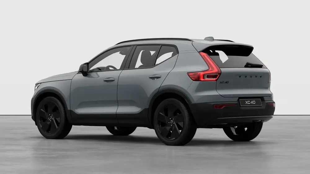 Nouveau Volvo XC40 SUV Plus Micro-hybride 2 roues motrices (Traction) Vapour Grey 2