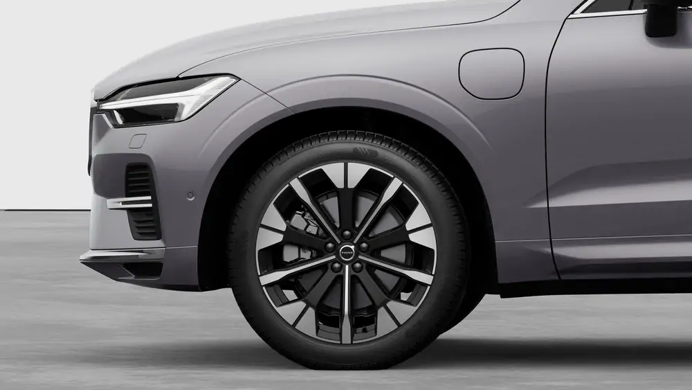 Nouveau volvo XC60 SUV Ultra Hybride rechargeable 4 roues motrices Aurora Silver 3