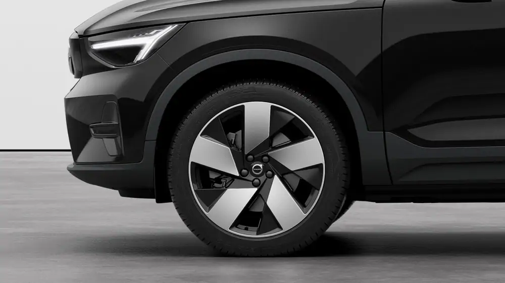 Nouveau Volvo EX40 SUV Plus Électrique 2 roues motrices (Propulsion) Onyx Black 3