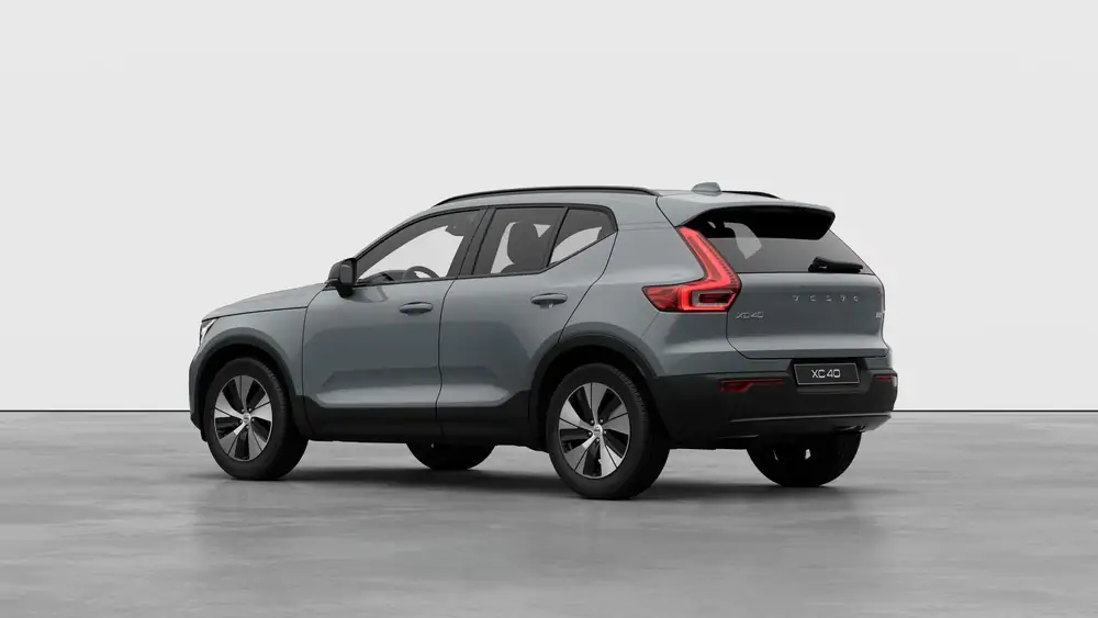 Nouveau Volvo XC40 SUV Plus Micro-hybride 2 roues motrices (Traction) Vapour Grey 2