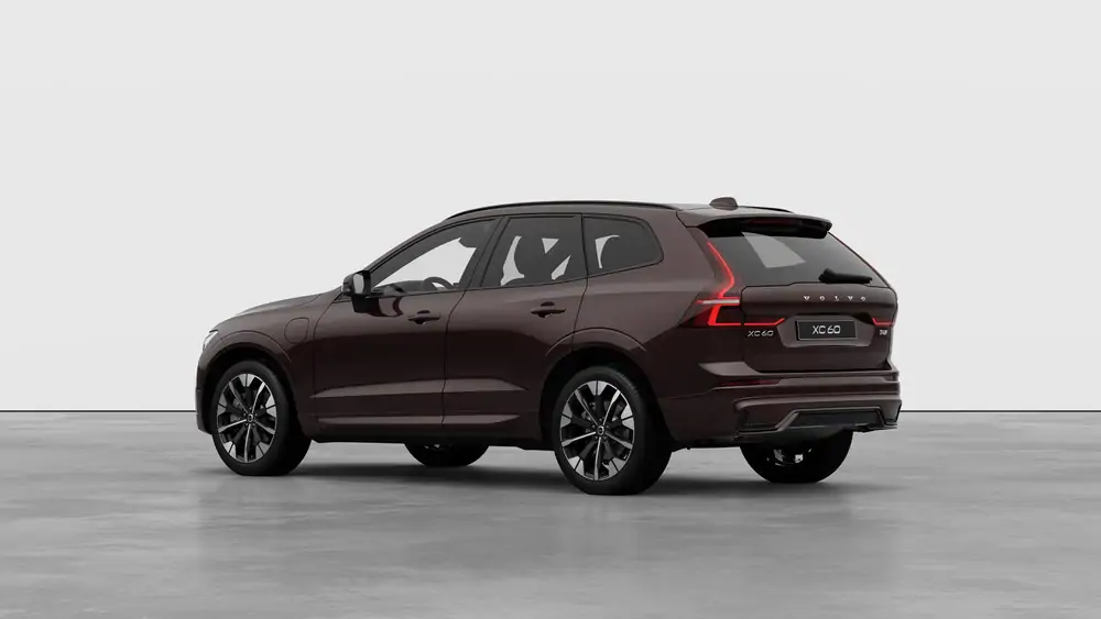 Nouveau Volvo XC60 SUV Ultimate Hybride rechargeable 4 roues motrices Mulberry Red 2