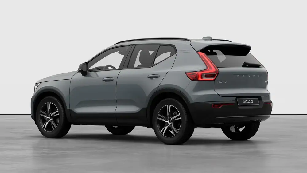 Nouveau Volvo XC40 SUV Plus Micro-hybride 2 roues motrices (Traction) Vapour Grey 2