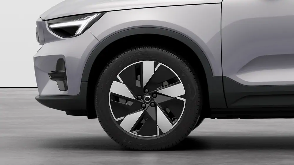 Nouveau Volvo C40 Crossover (SUV Coupé) Plus Électrique 2 roues motrices (Propulsion) Silver Dawn 3