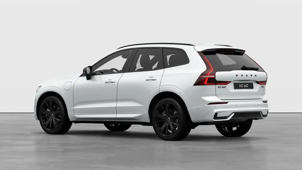 Nouveau Volvo XC60 SUV Ultimate Hybride rechargeable 4 roues motrices Crystal White Pearl 2