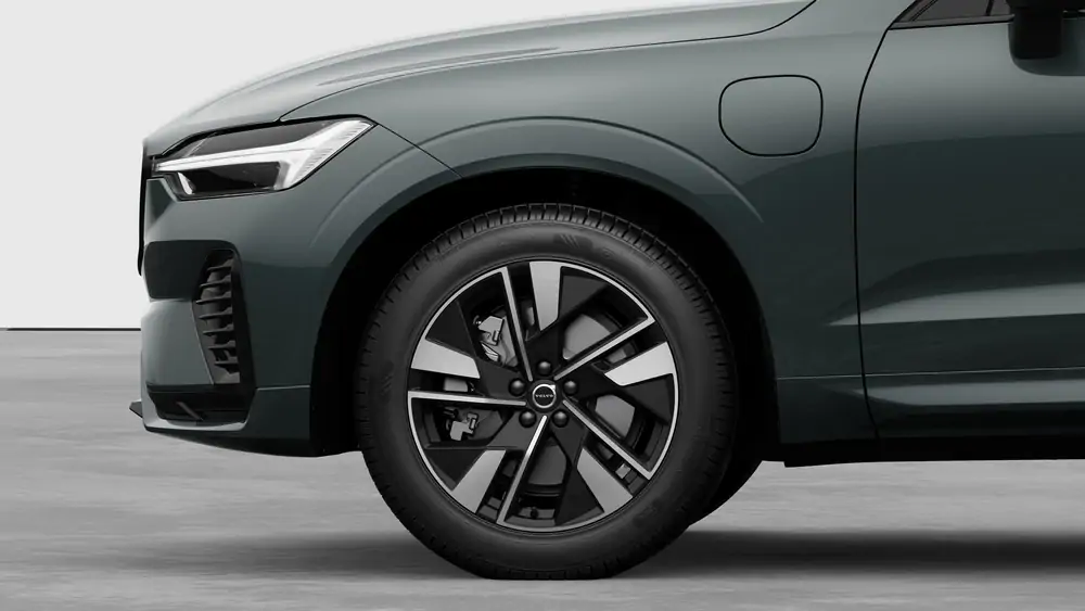 Nouveau Volvo XC60 SUV Plus Hybride rechargeable 4 roues motrices Forest Lake 3