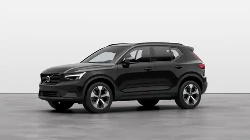 Nouveau Volvo XC40 SUV Ultimate B3 Micro-hybride 2 roues motrices (Traction) Onyx Black