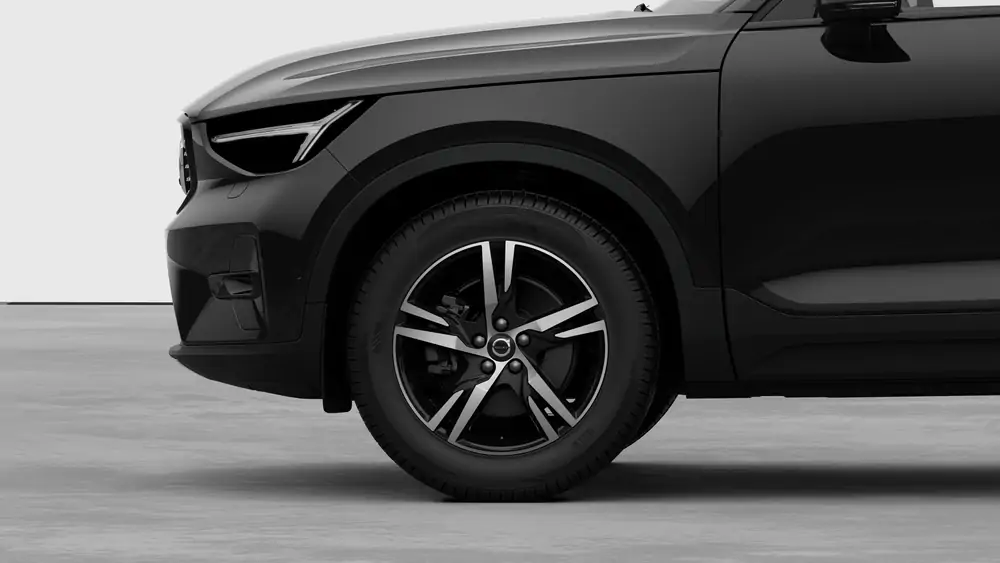 Nouveau Volvo XC40 SUV Plus Micro-hybride 2 roues motrices (Traction) Onyx Black 3