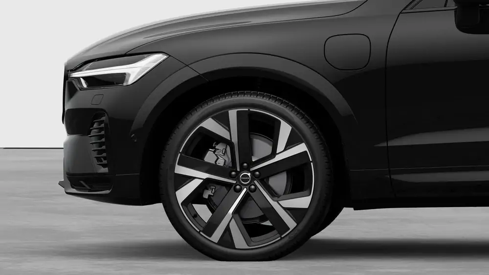 Nouveau volvo XC60 SUV Ultra Hybride rechargeable 4 roues motrices Onyx Black 3