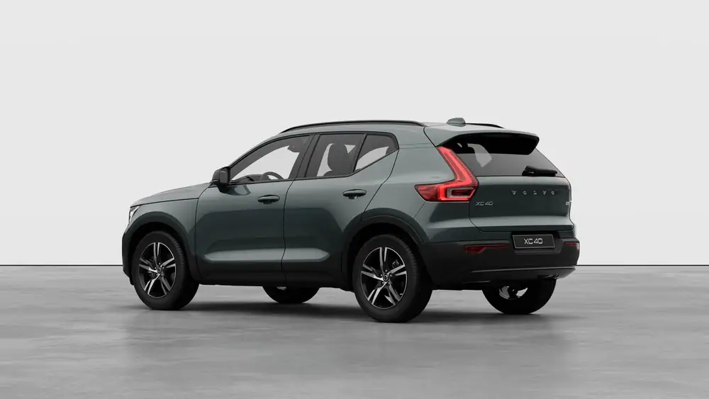 Nouveau Volvo XC40 SUV Plus Lounge Edition Micro-hybride 2 roues motrices (Traction) Forest Lake 2