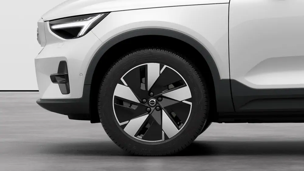 Nouveau Volvo C40 Crossover (SUV Coupé) Ultra Électrique 2 roues motrices (Propulsion) Crystal White Pearl 3