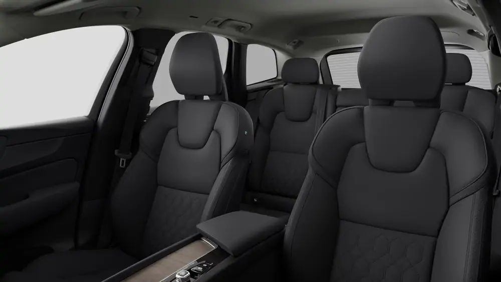 Nouveau Volvo XC60 SUV Plus Hybride rechargeable 4 roues motrices Onyx Black 5