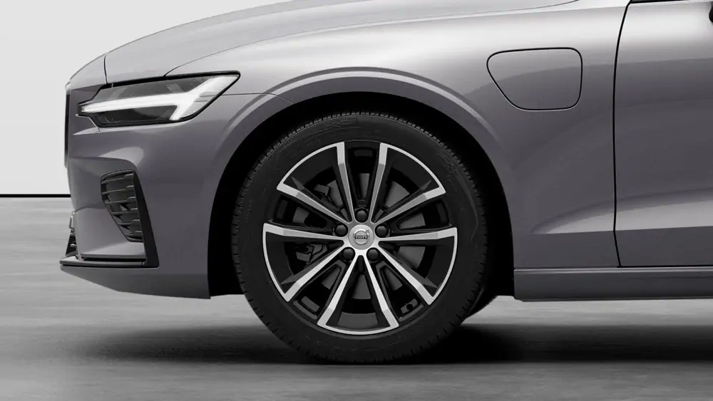 Nouveau Volvo V60 Break Plus Hybride rechargeable 4 roues motrices Aurora Silver 3