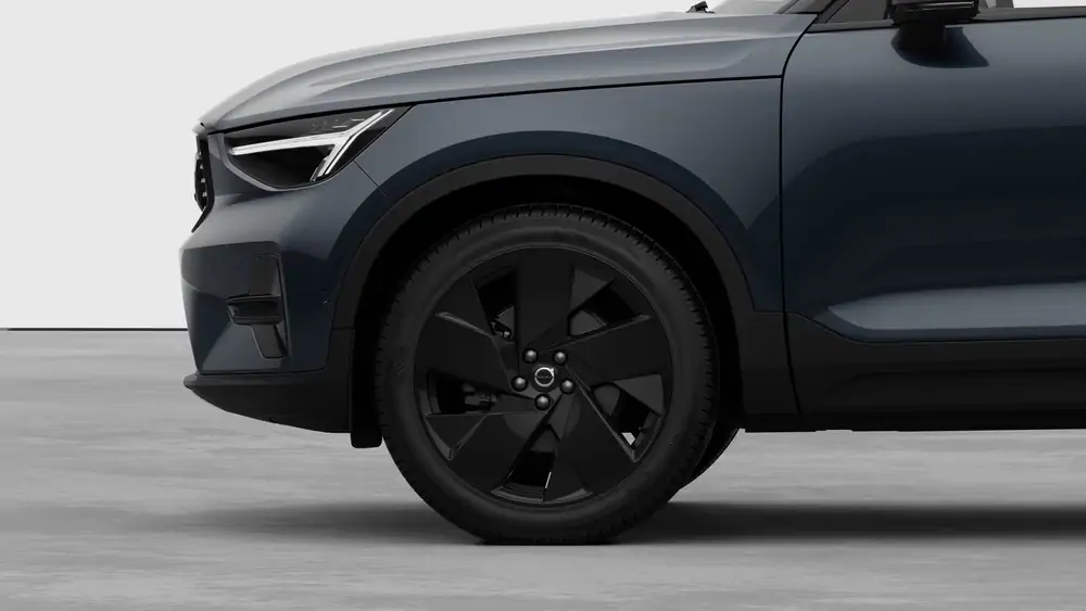 Nouveau Volvo XC40 SUV Plus Micro-hybride 2 roues motrices (Traction) Denim Blue 3