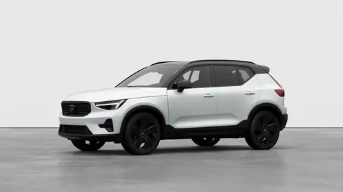 Nouveau Volvo XC40 SUV Plus Micro-hybride 2 roues motrices (Traction) Crystal White Pearl