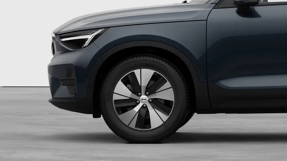 Nouveau Volvo XC40 SUV Plus Lounge Edition Micro-hybride 2 roues motrices (Traction) Denim Blue 3