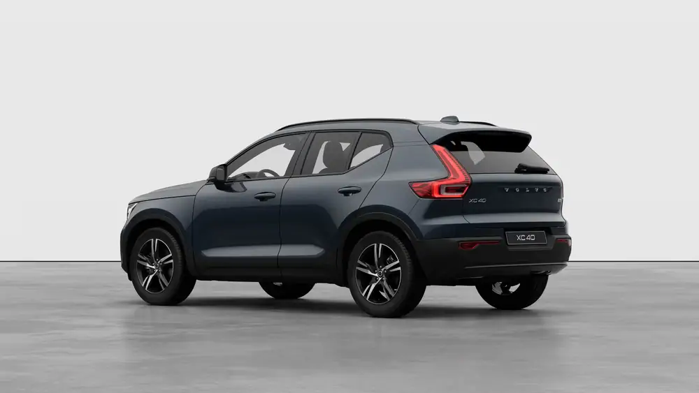 Nouveau Volvo XC40 SUV Plus Lounge Edition Micro-hybride 2 roues motrices (Traction) Denim Blue 2
