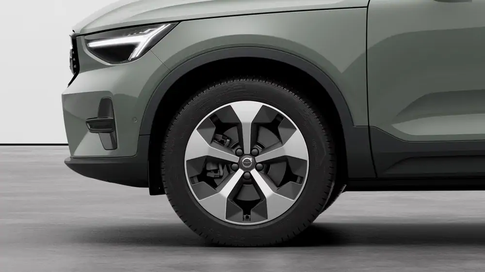 Nouveau Volvo XC40 SUV Ultimate B3 Micro-hybride 2 roues motrices (Traction) Sage Green  3