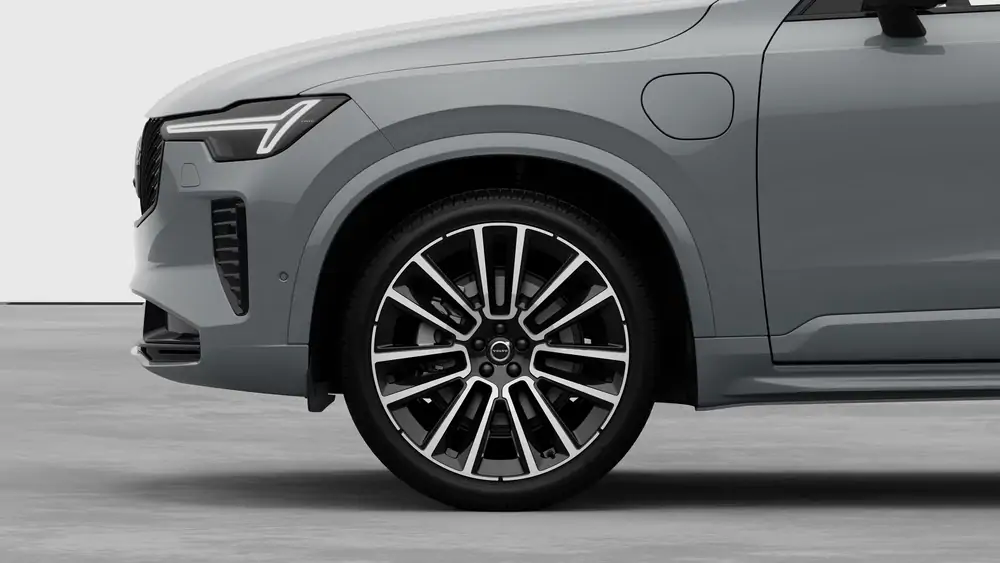 Nouveau Volvo XC90 SUV Ultimate Hybride rechargeable 4 roues motrices Vapour Grey 3