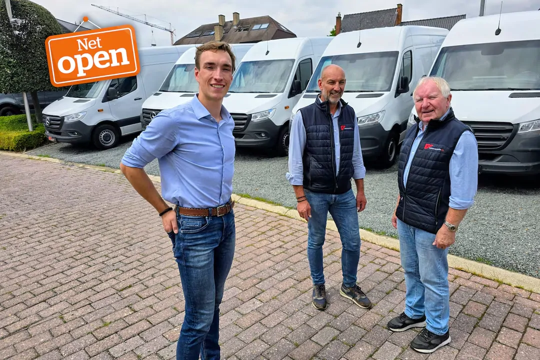 Derde generatie schrijft na 65 jaar nieuw verhaal bij Auto’s Vereecke