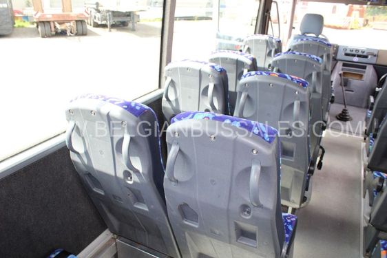 Belgian Bus Sales - Voertuig - Mercedes Vario / 0814 2006 22442