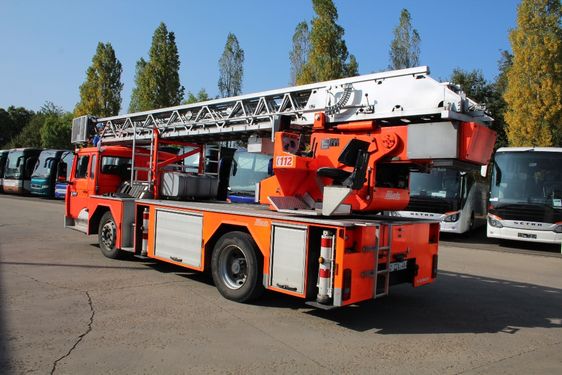 Auto-échelle Renault Brandweerwagen METZ /Feuerwehr / Firetruck / Bomberos/  Pompiers à vendre Belgique Tildonk, YD35459