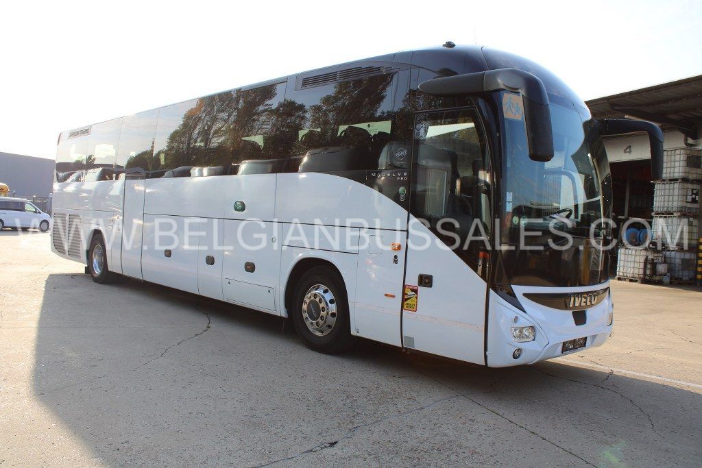 Belgian Bus Sales - Vehicle - Iveco Magelys / 12.8m / Full Option 2016 ...