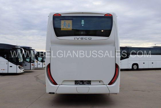 Véhicule - Iveco Crossway 10.8m Pop Light / Aut / NEW!! / No Airco 2026 ...