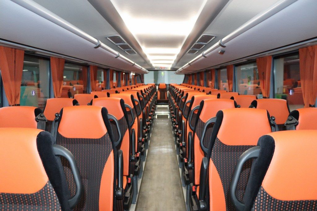Vehicle - Iveco Evadys 13m / Rear door / 3-Point seat belts / NEW ...