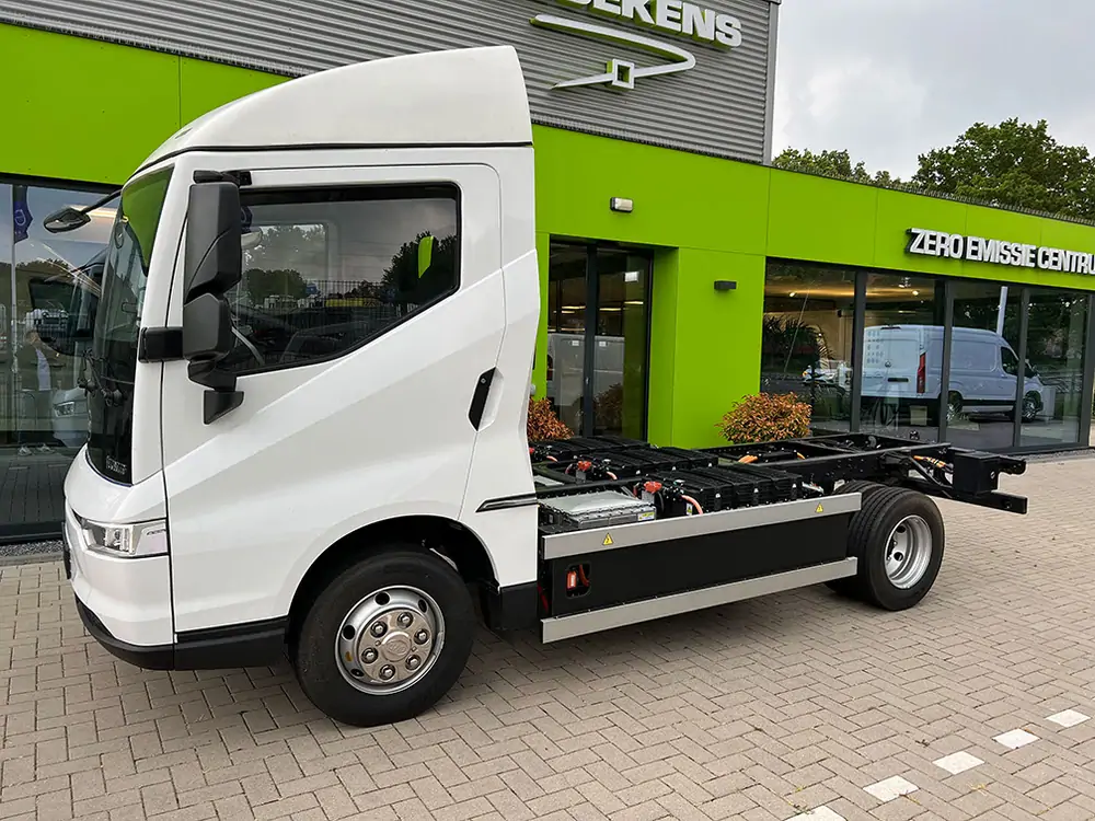 Nieuw BYD ETM6 Wit 2