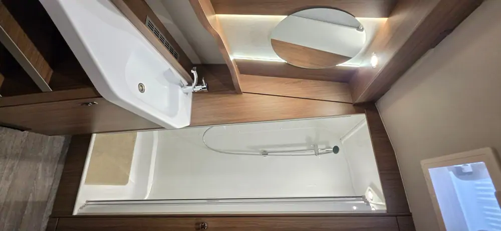 Nouveau TABBERT CAZADORA 560 HTD 9