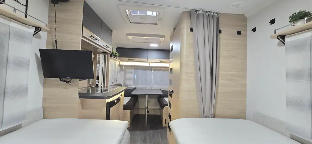 Occasie CARAVELAIR ANTARES TITANIUM 450 11