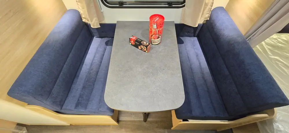 Nouveau CARAVELAIR ALBA 466 8